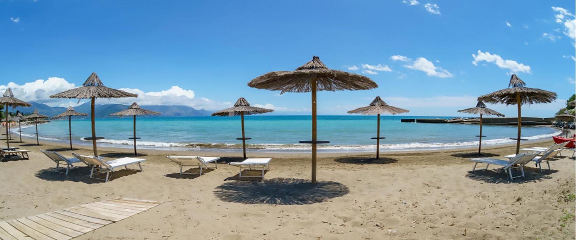 Krio Gelsomare Hotel Поликастро Бусентино Екстериор снимка