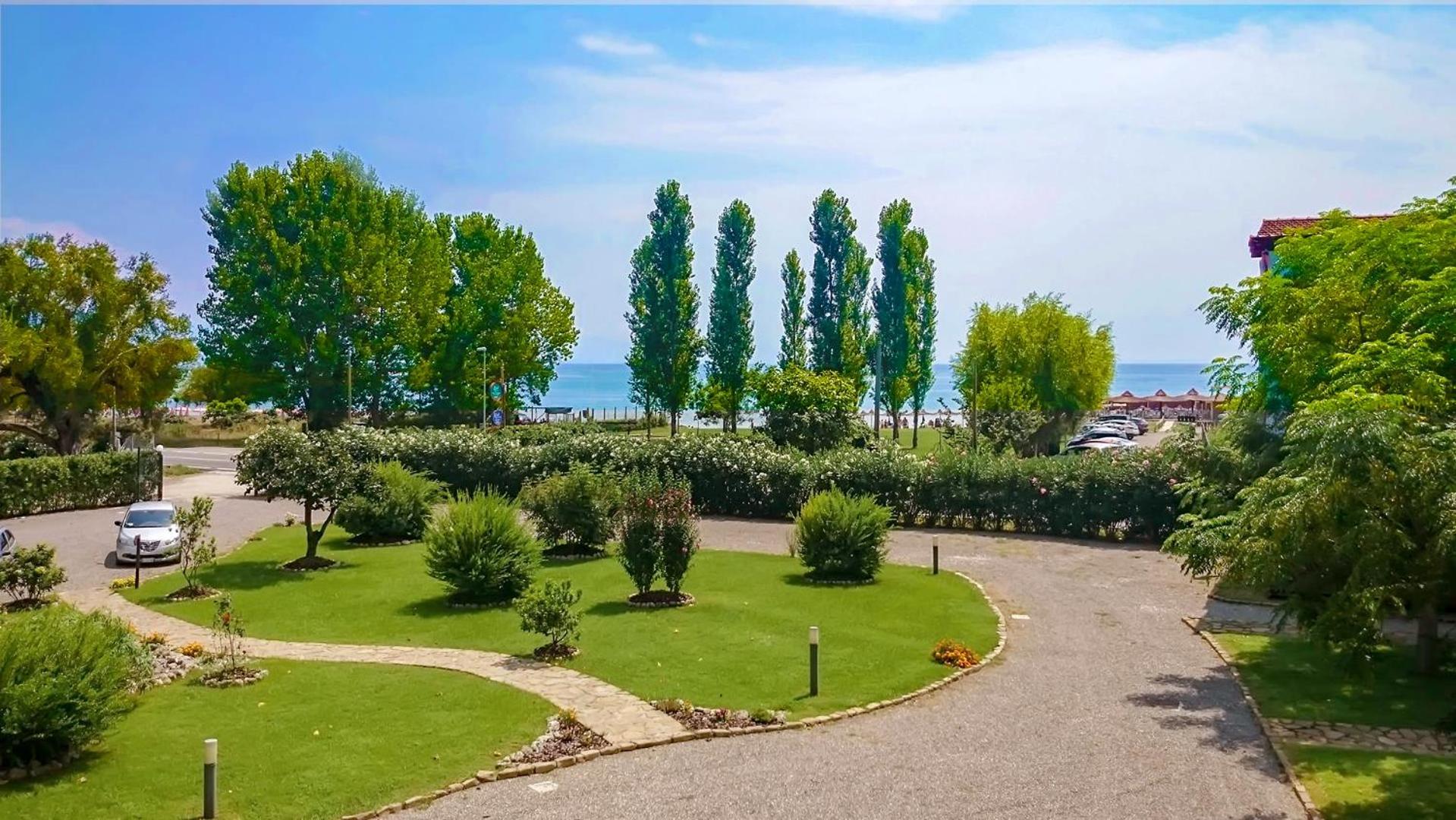 Krio Gelsomare Hotel Поликастро Бусентино Екстериор снимка